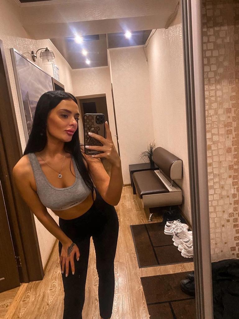 Индивидуалка Марина Брюнетка c 3 размером груди у метро Площадь Ленина Санкт-Петербург Фото - 5